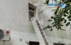 Pericol de incendiu și panică într-un bloc din Dorohoi pentru o oală cu mâncare uitată pe aragaz - FOTO