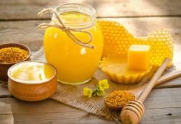 Cum se folosește mierea în tratamentele naturiste