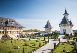 Hramul istoric al Mănăstirii Zosin