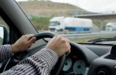 Mașină neîmatriculată și șofer fără permis descoperit la un control de rutină