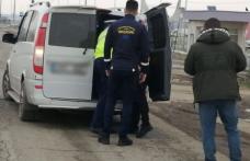 Vezi obligațiile ce le revin transportatorilor privind aducerea în România a străinilor