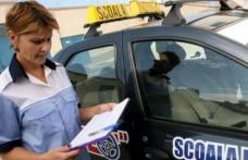 Zece instructori auto sancționați pentru nerespectarea traseelor