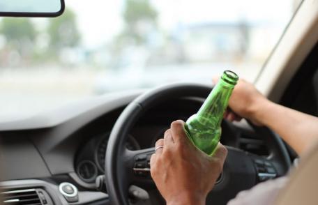 Șofer din Darabani cercetat de poliție pentru conducere sub influența alcoolului. Vezi cu ce alcoolemie l-au prins!
