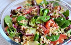 Salată de quinoa