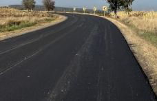 Lucrări de asfaltare a drumului Dorohoi-Botoșani între localitățile Văculești și Leorda