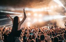 Guvernul va adopta un proiect de reducere a cheltuielilor publice pentru festivaluri și concerte