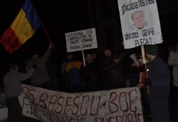 O nouă zi de proteste la Dorohoi [VIDEO/FOTO]. Oamenii au ieşit, sămbătă, din nou în stradă