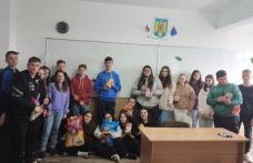 Acțiune de voluntariat desfășurată de către elevii Liceului „Regina Maria” Dorohoi - FOTO