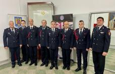 Șase pompieri avansați în grad, de Ziua Națională a României - FOTO