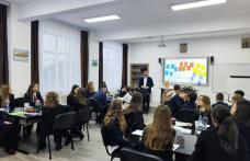 Activitate de cerc pedagogic al profesorilor de religie din zona Dorohoi - FOTO