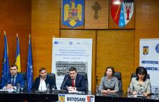 A fost semnat contractul de lucrări de pentru eficientizarea energetică a clădirii Palatului Administrativ din Botoșani – FOTO