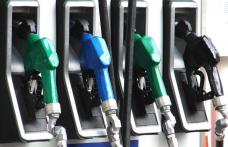 Scumpire a benzinei și motorinei pe fondul creșterii prețului barilului de petrol și majorării accizelor