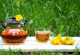 Ceaiuri pentru primăvară care ajută la detoxifierea organismului