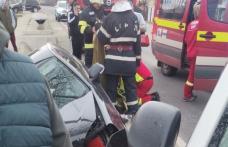 Accident rutier tragic pe drumul Botoșani – Suceava! O femeie și-a pierdut viața după ce mașina în care se afla s-a izbit de un cap de pod