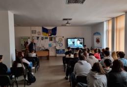 Prevenirea consumului de droguri - viața nu negociază! Activitate organizată la Liceul „Regina Maria” Dorohoi