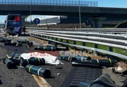 Accident între un autocar cu români și un TIR, în Italia. Autostrada A4 Torino-Milano a fost blocată