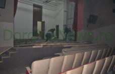 Dorohoi: Scena de la Sala Teatrului va fi reabilitată săptămâna aceasta
