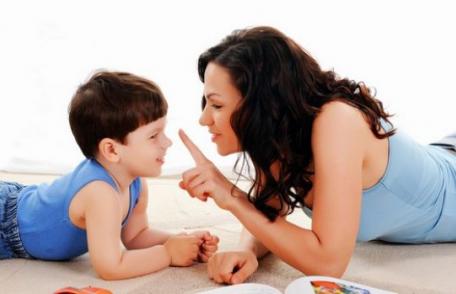 Modalităţi de a-ţi învăţa copilul să-şi ceară scuze