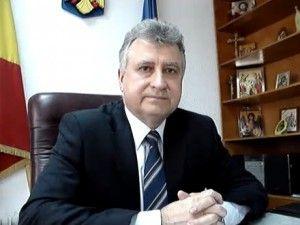 Botoşănenii pot discuta cu preşedintele CJ Mihai Ţâbuleac şi pe internet