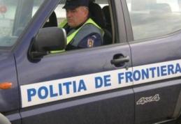 Fiat cu documente false oprit la ieşirea din ţară