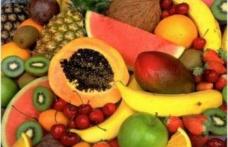 Legumele şi fructele zemoase hidratează organismul de două ori mai eficient decât apa