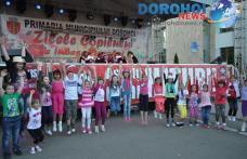 Talente dorohoiene în a doua zi de spectacol la Zilele Copilului Dorohoi