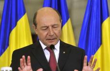 Băsescu: Dacă se acceptă modificarea Constituţiei, demisionez cu o lună înainte de legislative