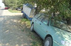 Mașină avariată din cauza gropilor din zona Dealu Mare - Dorohoi