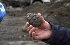 Grenadă găsită pe marginea drumului ce leagă comuna Corni de Vorona