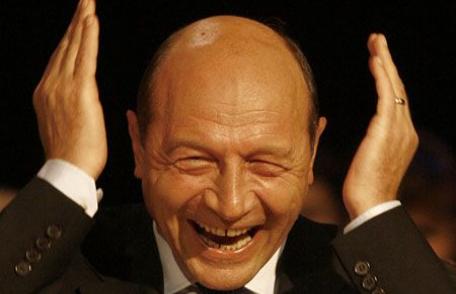 Basescu ne crede un popor de idioti. Probabil ca are dreptate