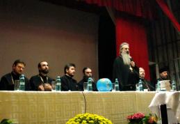 Întâlnire a preoţilor din prototopopiatele Dorohoi, Darabani şi Săveni condusă de ÎPS Teofan, Mitropolitul Moldovei şi Bucovinei