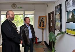 „Dorohoi: Cult şi cultură”: Expoziţie fotografică organizată la Seminarul Teologic „Sf. Ioan Iacob” din Dorohoi