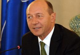 Băsescu a promulgat Legea privind majorarea salariilor bugetarilor în două etape