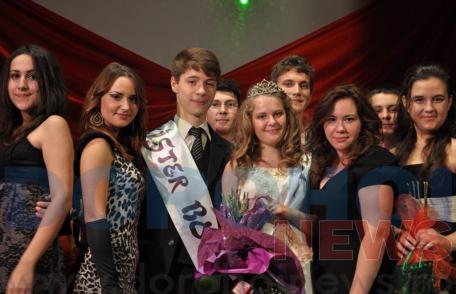 Gala Bobocilor 2012: Vezi cine a câştigat titlul de Miss şi Mister Boboc Dorohoi 2012! - FOTO
