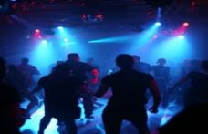 Alarmă cu bombă la discotecă într-un club în prima seară de Crăciun