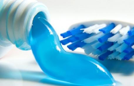 Câteva întrebuinţări neașteptate ale pastei de dinți