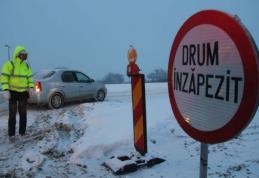Drumuri închise temporar pentru deszăpezire astăzi dimineață în județul Botoșani