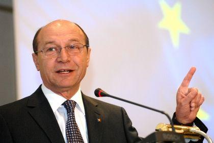 Ce-i doresti lui Traian Basescu de ziua lui?