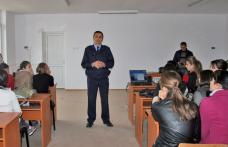 Jandarmii continuă „Campania de informare a elevilor din județul Botoșani”