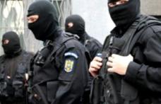 Percheziții de amploare a polițiștilor  la această oră în județele Botoșani, Suceava și Iași 