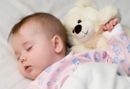 Somnul la copii: Cât trebuie să doarmă un copil? 