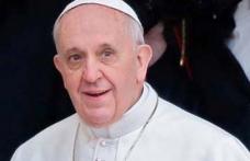 Papa Francisc instituie austeritatea: A cerut un scaun obişnuit în locul tronului papal