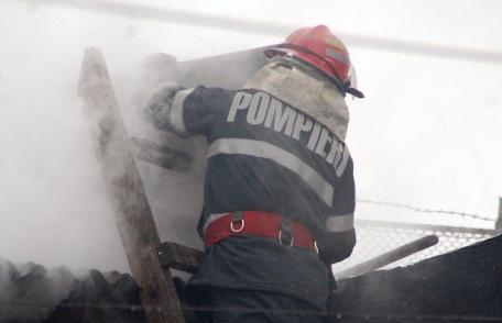 Zi de foc pentru pompierii botoşaneni. Incendii generate de coşurilor de fum necuraţate sau neprotejate termic