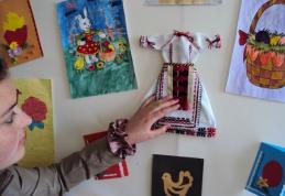 Expoziţie cu tematică pascală în parteneriat, LTS Ion Pillat și Casa Municipală de Cultură