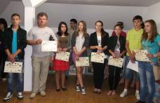 Palatul Copiilor Botoşani a găzduit vernisajul expoziţiei şi premierea câştigătorilor în cadrul proiectului „Sănătatea ta contează!”