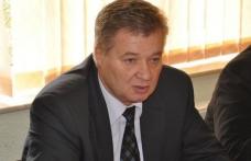Situaţie unică în sistemul bugetar românesc: Fostul senator Marcu renunţă la de 120.000 de euro