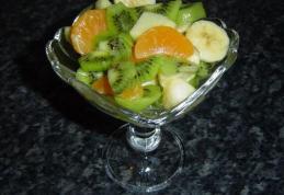 Salata de mere si kiwi