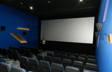 Un investitor indian va deschide 100 de săli de cinema în România. Primul a fost inaugurat la Botoșani