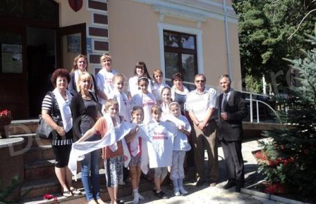 Din dragoste pentru România: Copii din Transnistria în vizită la Dorohoi - FOTO