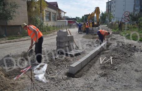 Strada Sașa Pană din Dorohoi intrată într-un amplu proiect de modernizare - FOTO